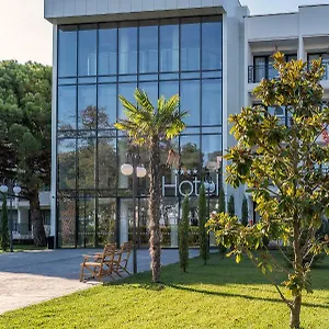 Ihotel Sunny סאני ביץ'